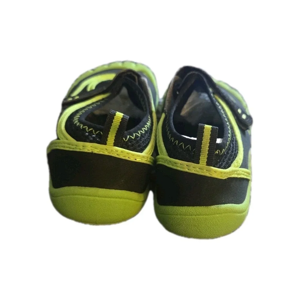 Kids Water Shoes Size XL 4–5 Black Neon Green Aqua Swim Shoes Toe Guard Snaphook